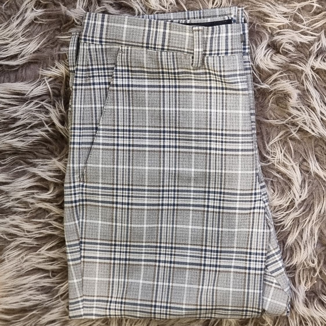 Pantaloni ZARA 38