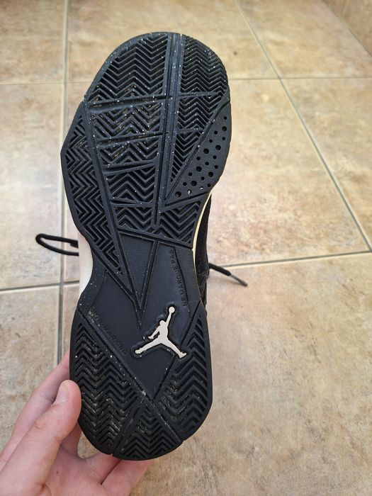 Обувки Jordan.Мъжки спортни обувки - 40 номер