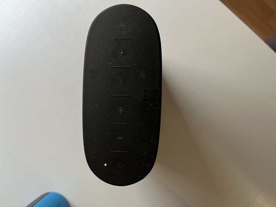 Bose Soundlink colour 1 si 2