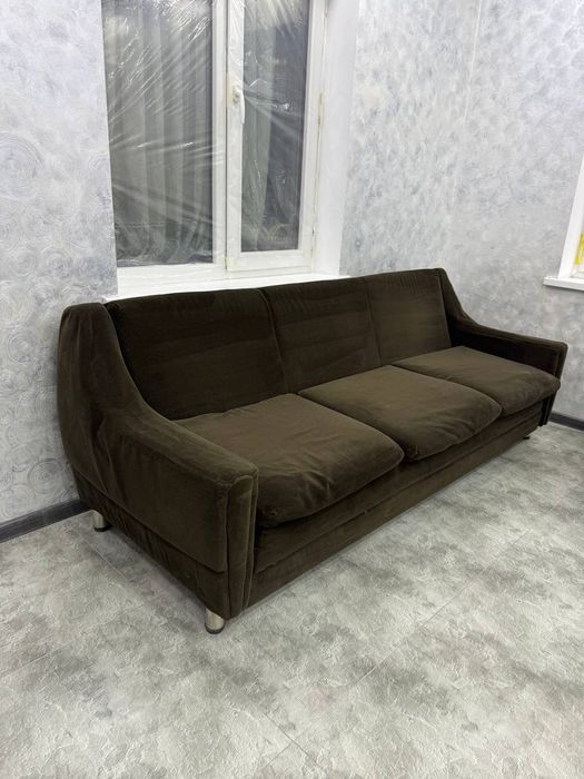Диван прямой, б/у.