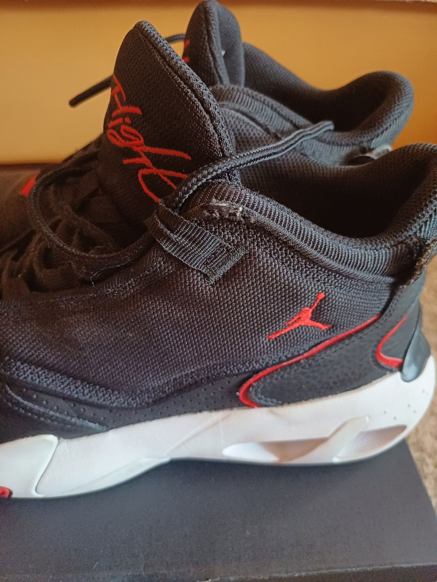 Маратонки Jordan Max Aura 4
