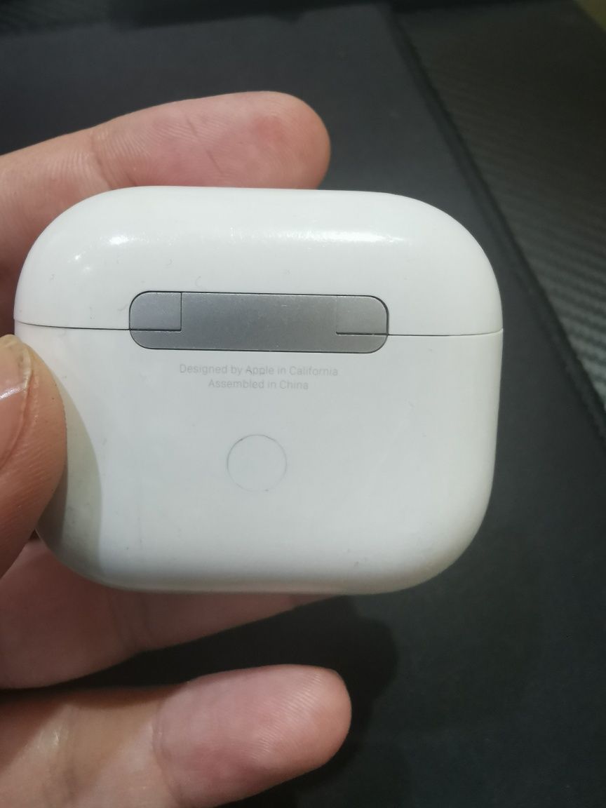 Apple watch 7 și căști airpods 3