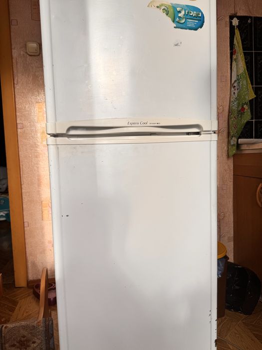 Холодильник б/у