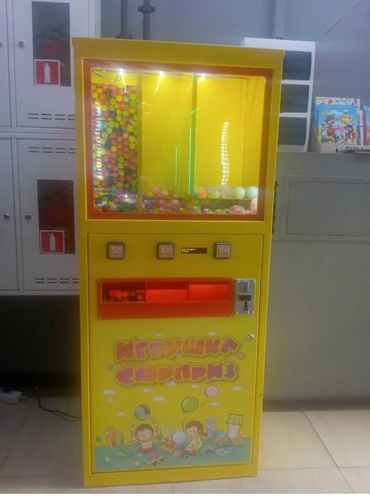 Терминал игрушек и жевательных резинок