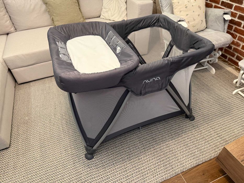 Patut pliabil Nuna Sena + masa de infasat