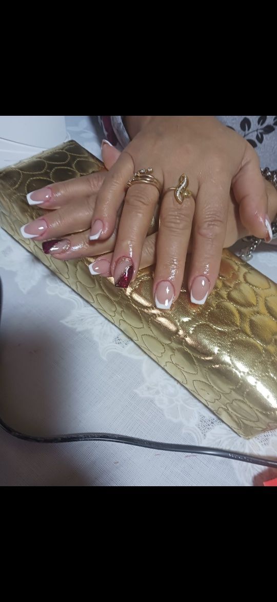 Aplic unghii cu gel/oja semi