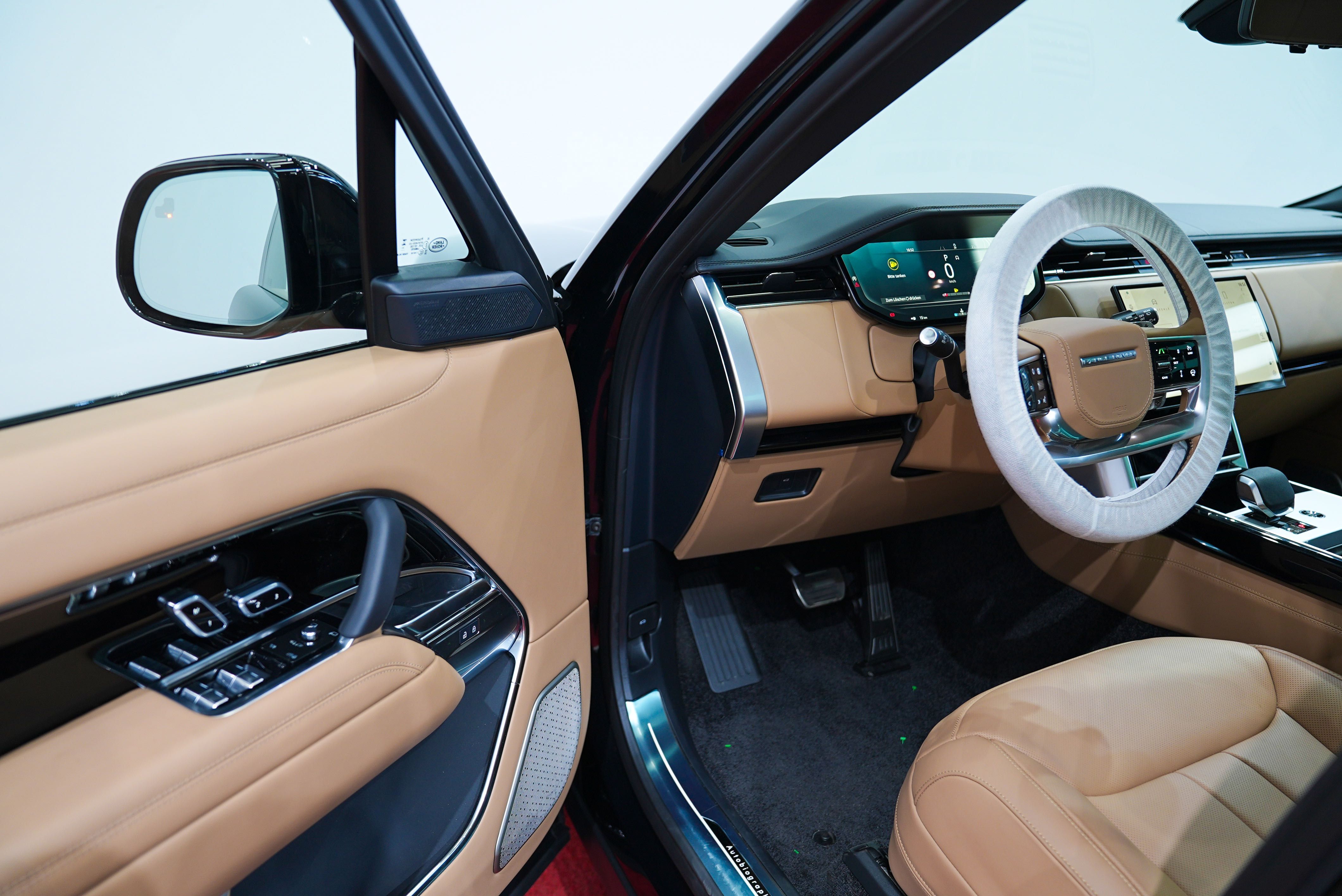Новый Land Rover Range Rover P530 Long