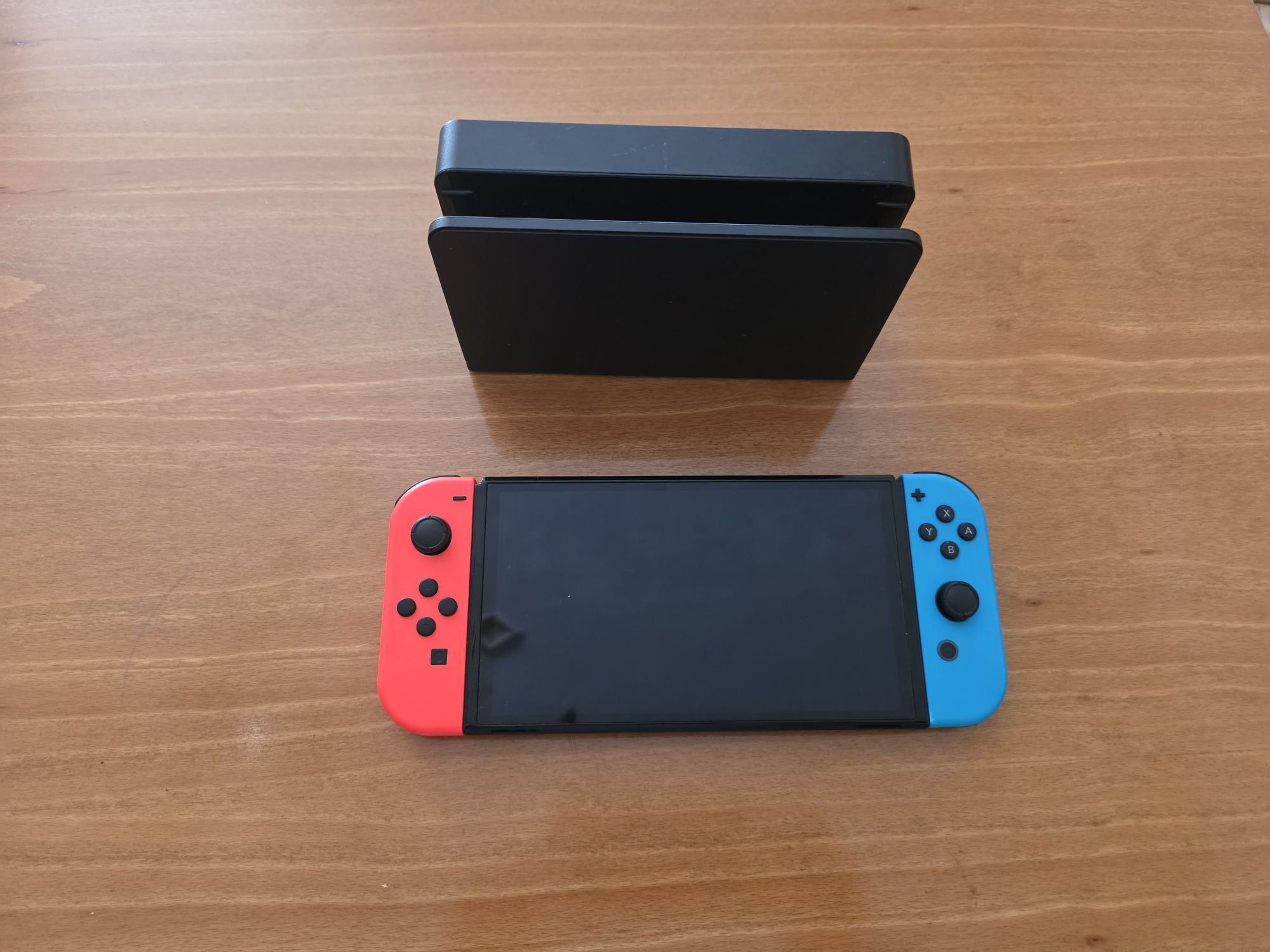 Nintendo Switch OLED - Red & Blue