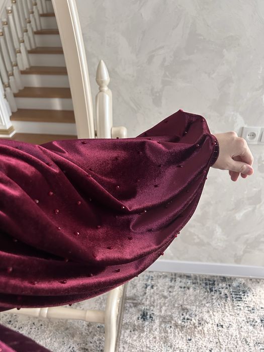 Платье из бархата