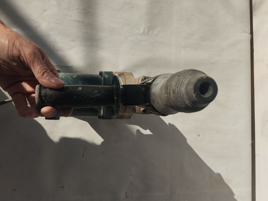 Перфоратор хороший