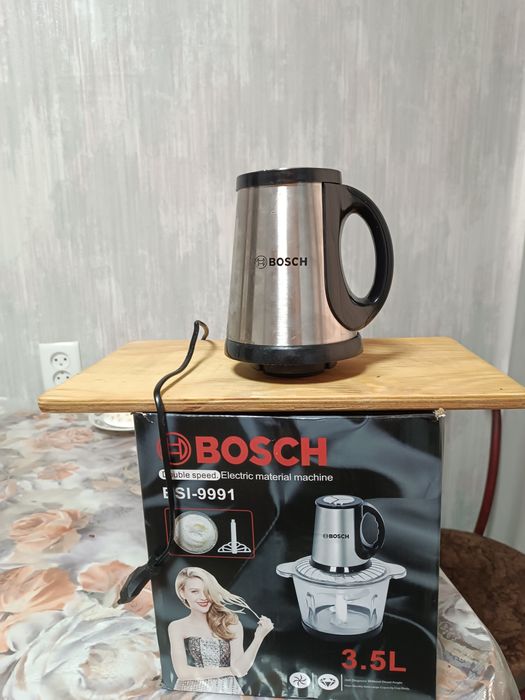 Продам эл.мотор на блендер Бош