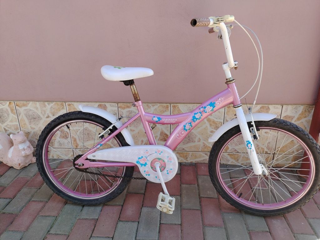 Vând bicicleta pentru copii