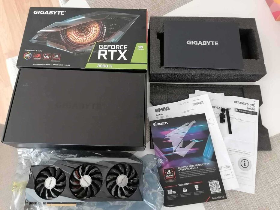 GIGABYTE RTX 3080ti GAMING OC LHR 12GB 384-bit impecabila in garantie