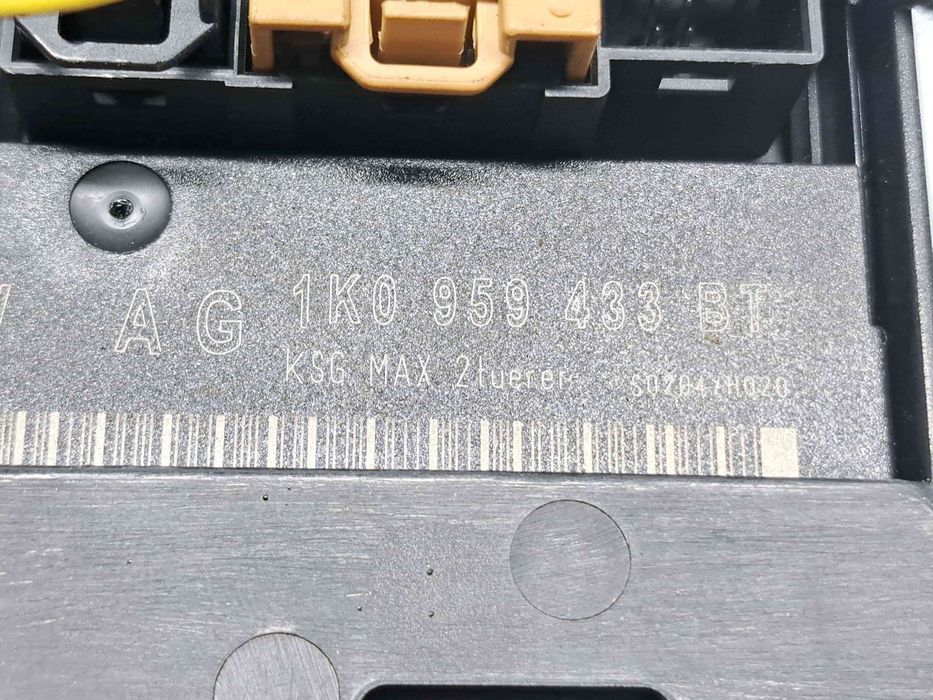 Modul confort  Volkswagen Golf 5 Plus (5M1) [Fabr 2005-2008] 1K095943