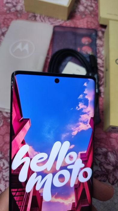 Motorola edge 50  8gb ram  256 gb memorie