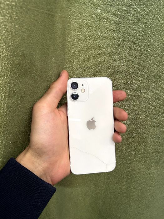 Iphone 12 mini sotiladi