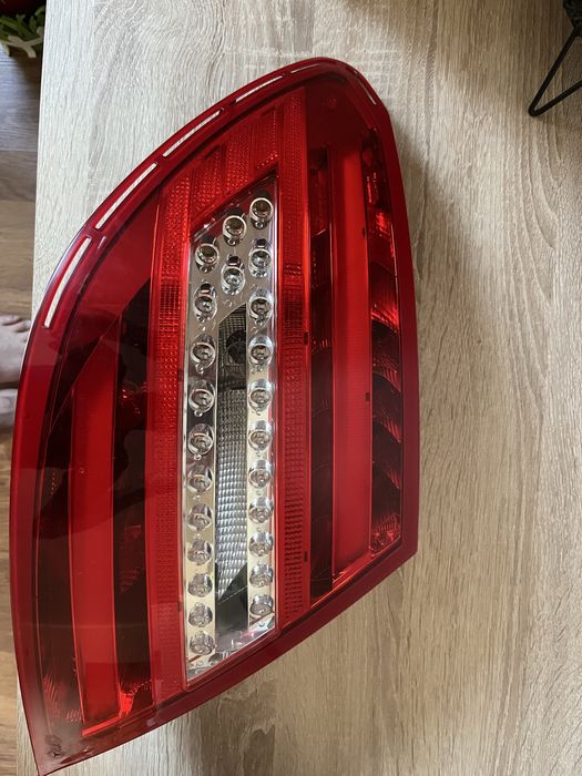 Led стопове Mercedes W204 седан