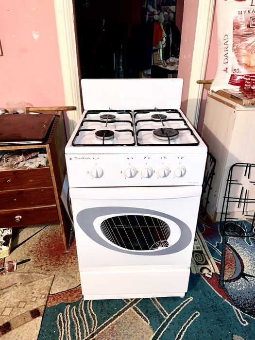 Продам газ плиту рабочая 100% гарантия
