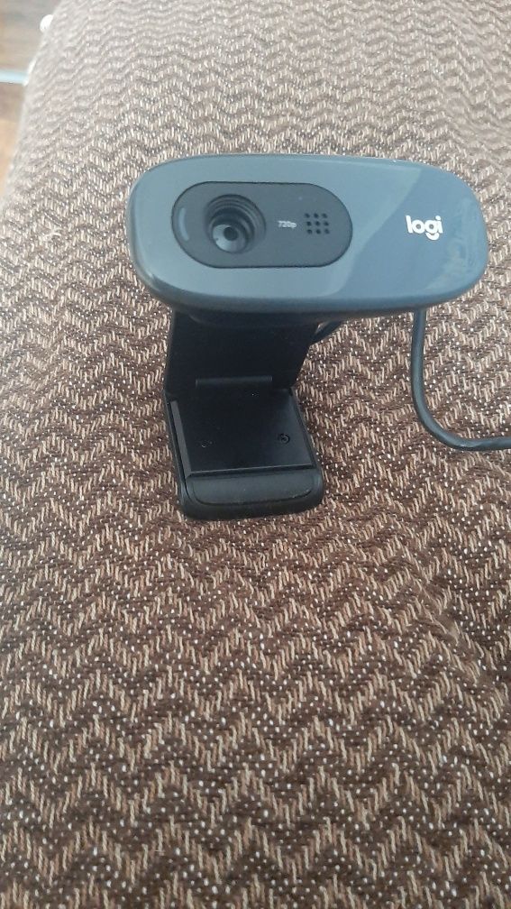 Веб камера Logitech C270