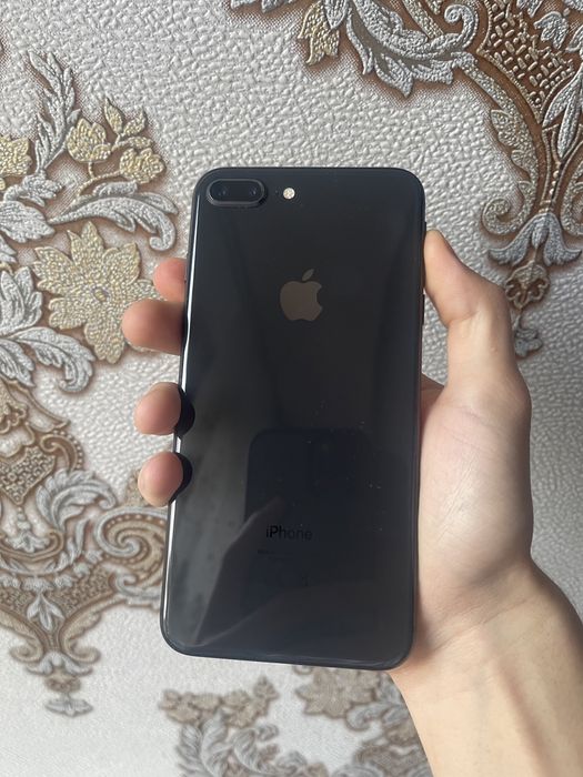 Iphone 8 plus в идеальном состаянии