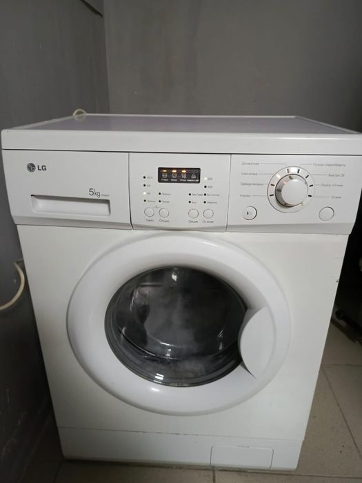 Продам стиральную машинку