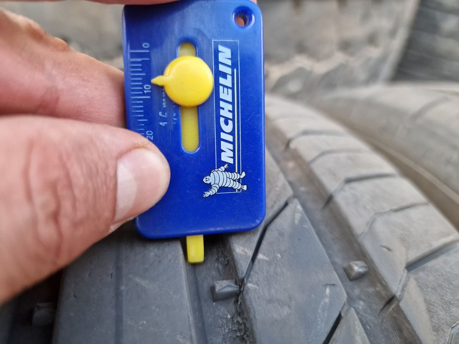 Anvelope 235/55R19 marca Continental, 7 mm,DOT 2018