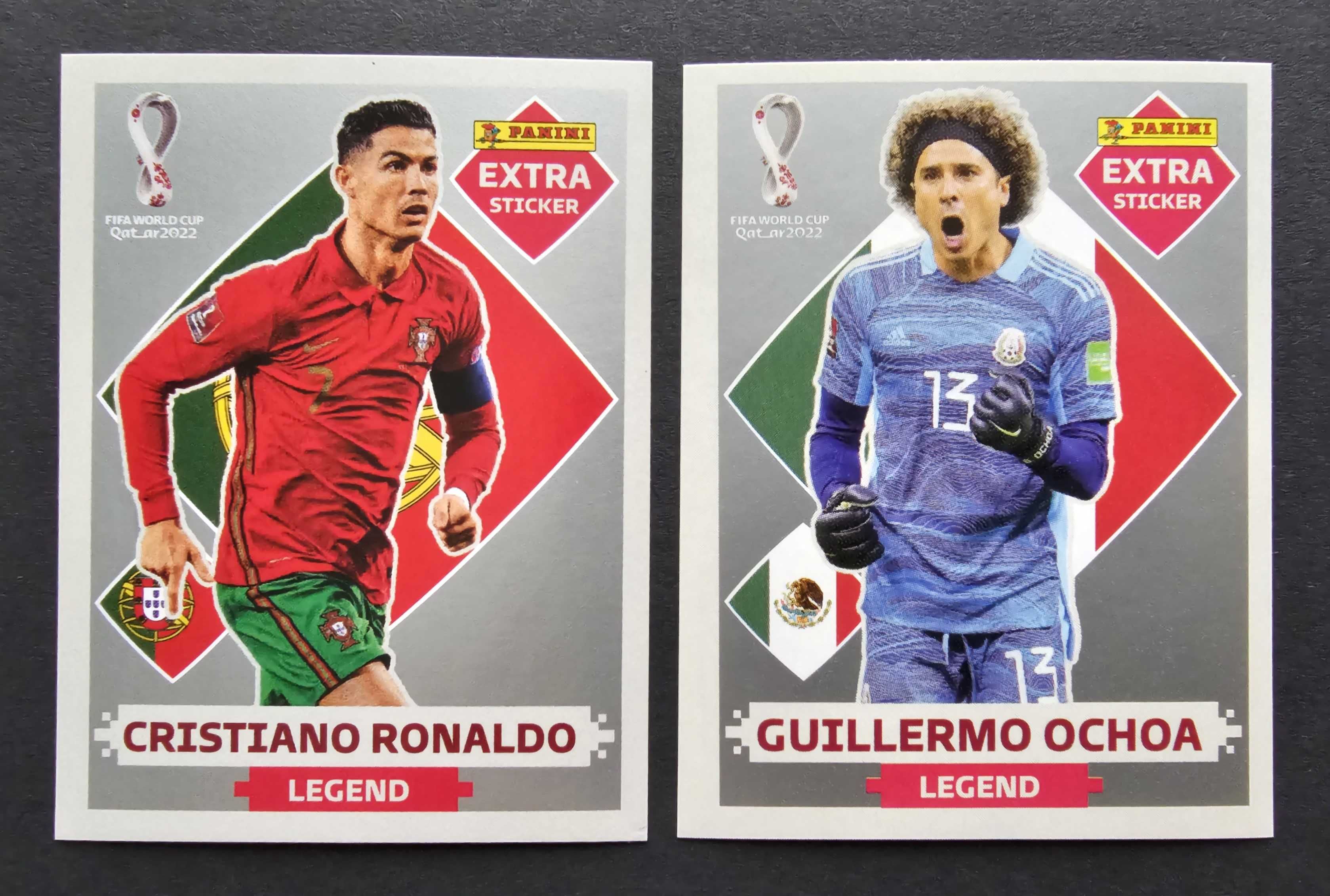 2 extra stickere Panini FIFA World Cup Qatar 2022 Silver