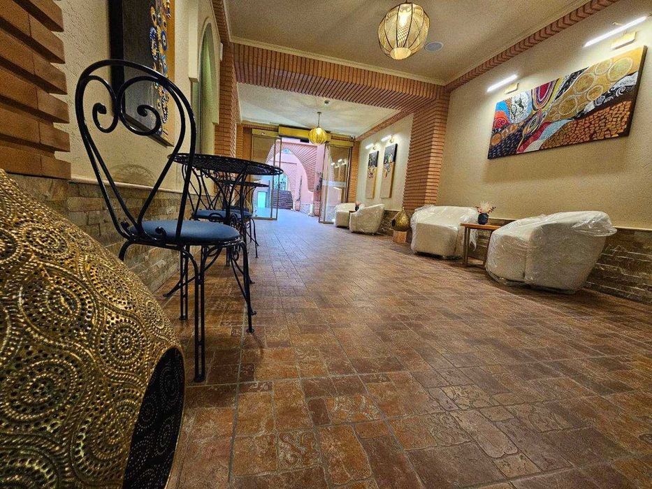 Продается новая гостиница в восточном стиле, на паркентском базаре.