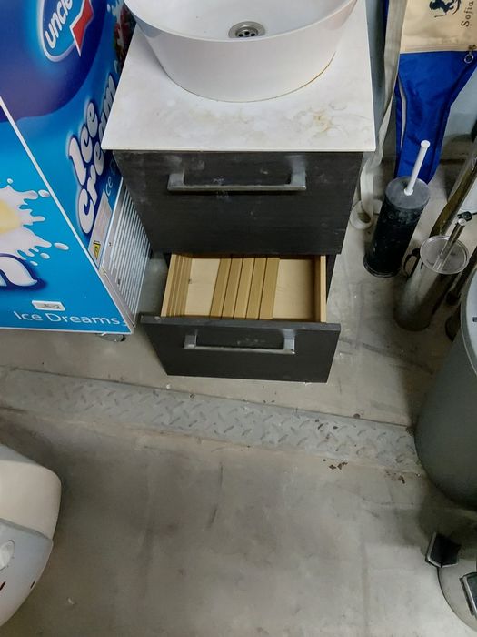 Шкаф мивка за баня