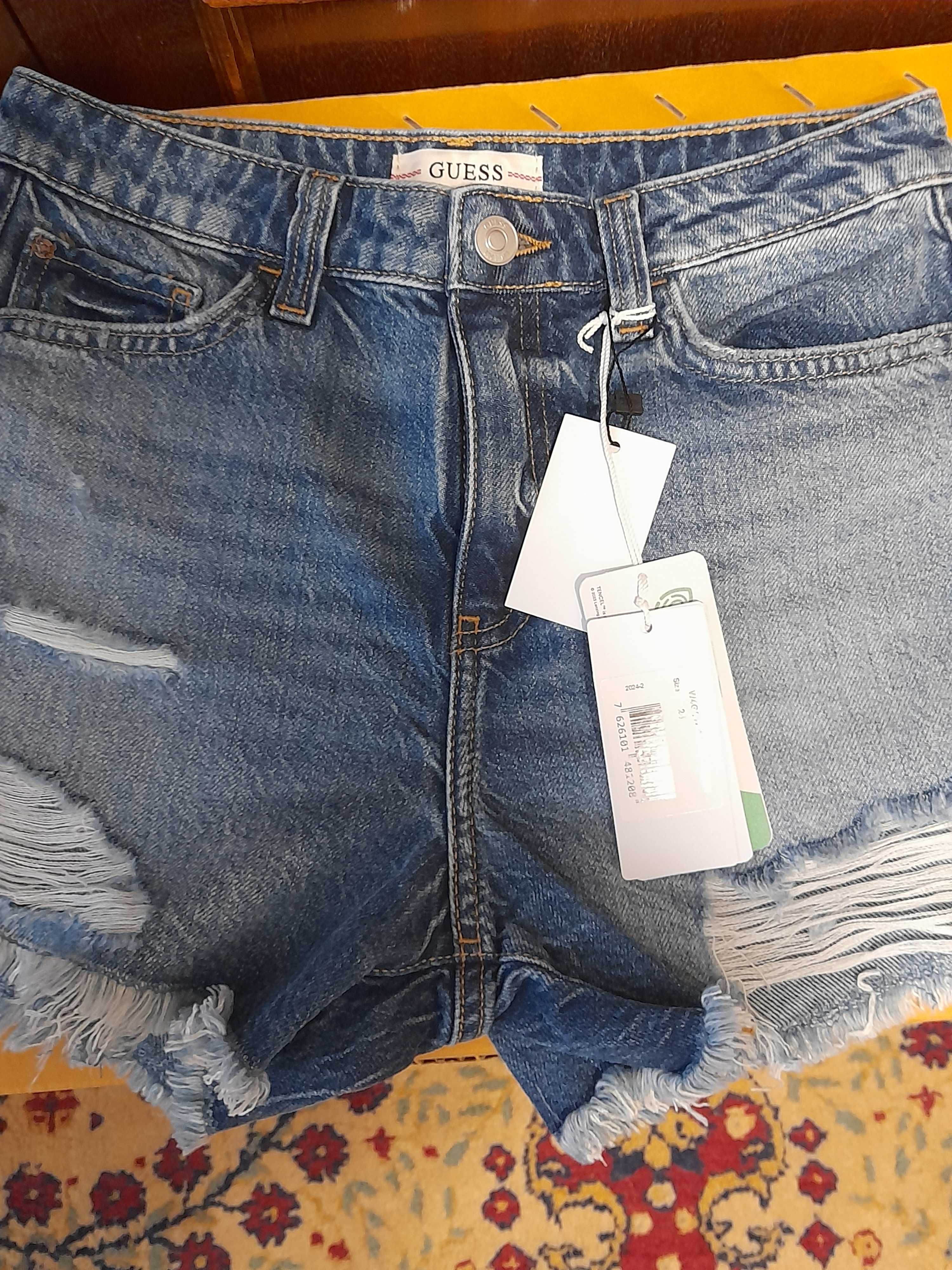 Къси Дамски Дънки GUESS