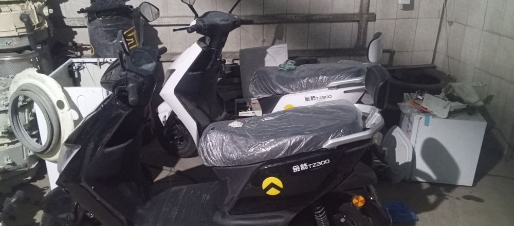 Продам срочно электро скутер