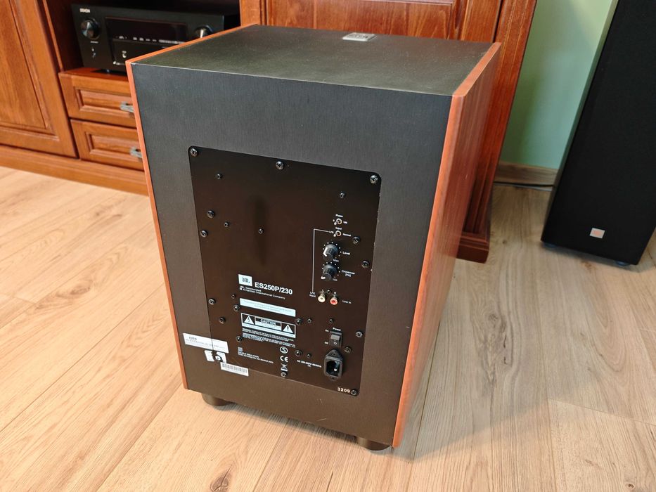 Subwoofer JBL E250P