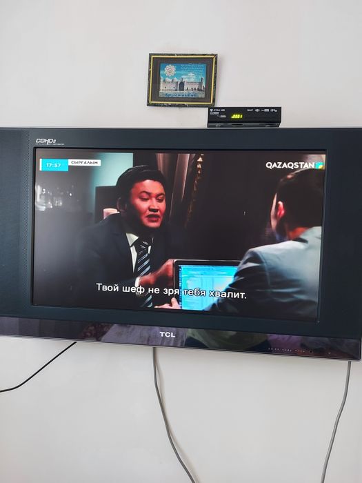 Телевизор TCl и ÐV3 Отау HD.
