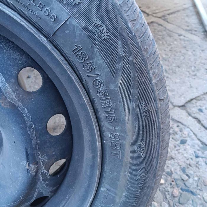 Зимни гуми 185/65/16