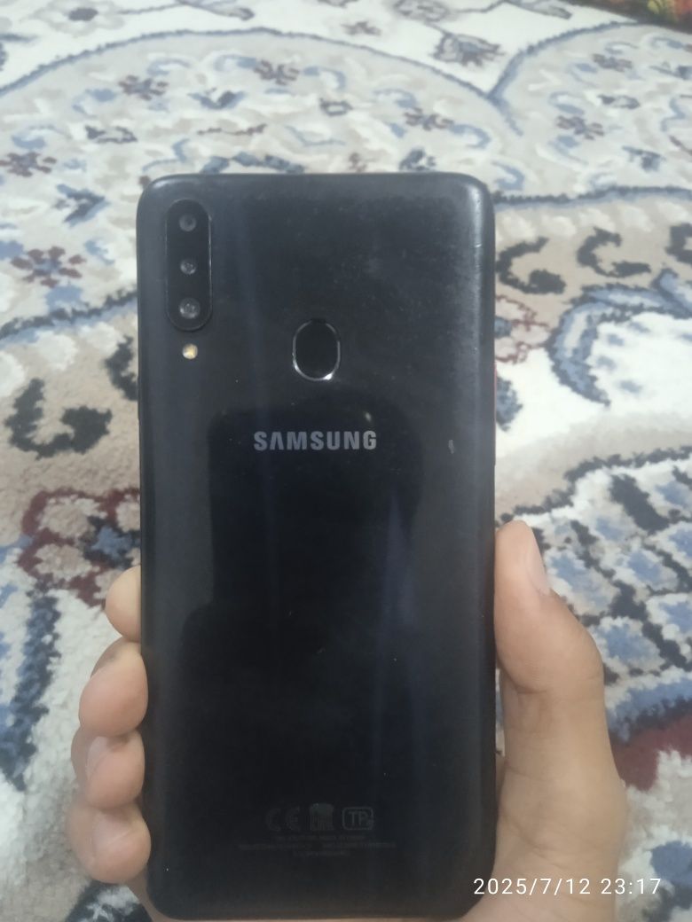 A20 s telefon sotiladi