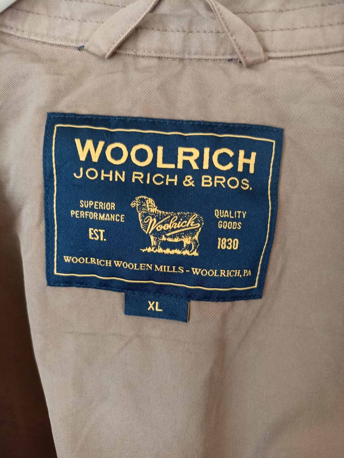 Дамски тренчкот Woolrich