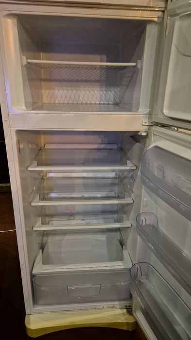 Frigider Indesit TAN2 alb