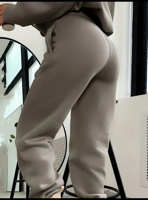 Спортен дамски екип