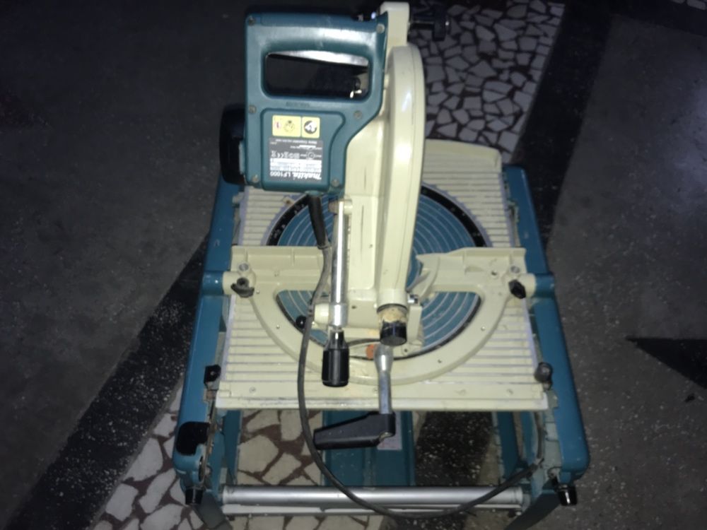 Fierastrau Makita Stationar LF-1000 1650 W 260x30 mm pi