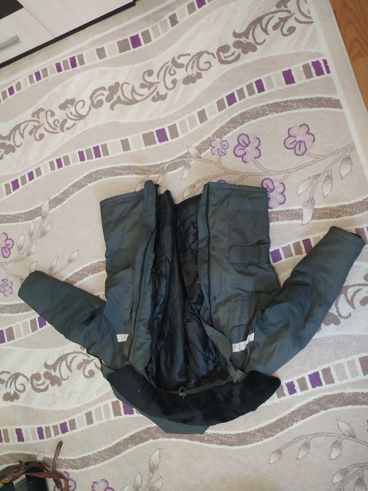 Продам бушлат с брюками, размер 52, рост 176