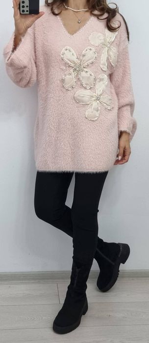 Pulover pufos, colecție nouă Italia