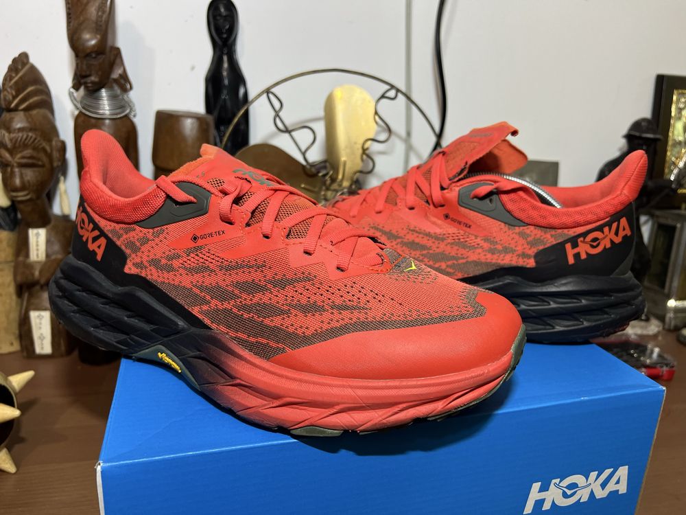 Hoka Speedgoat 5 Marimea 42 2/3