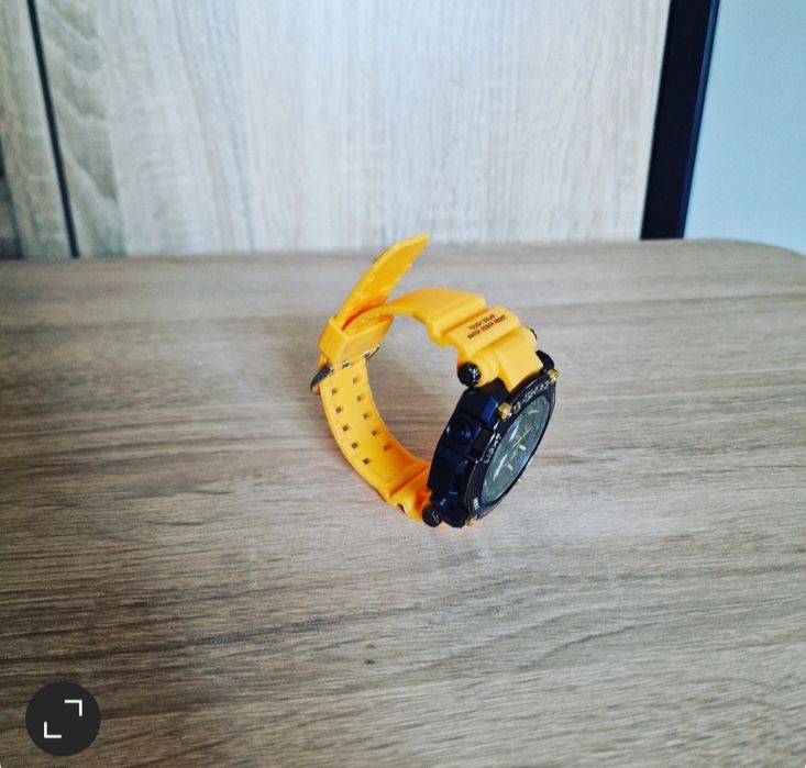 Ceas g - shock  .