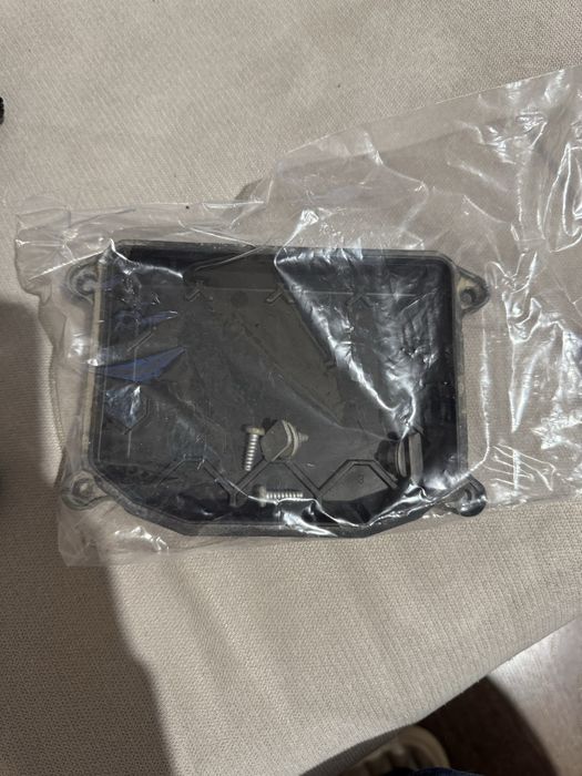 Баласт за ксенонов фар (свален от Субару Легаси 2012-та)