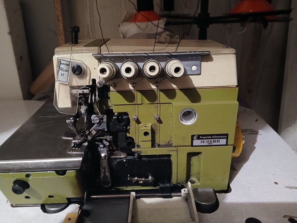Triploc  4 ate   adaptat la 220V