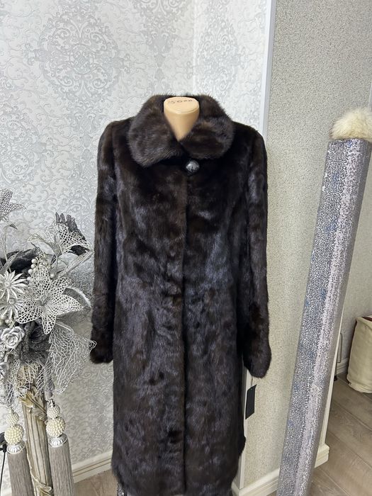 Продам новую норковую шубу!