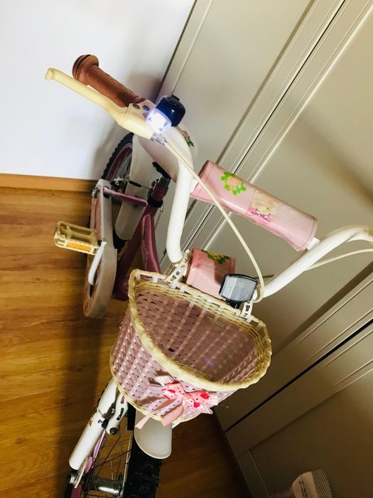 Bicicletă fetițe 16''  5-7 ani +accesorii cască protecție+apărători