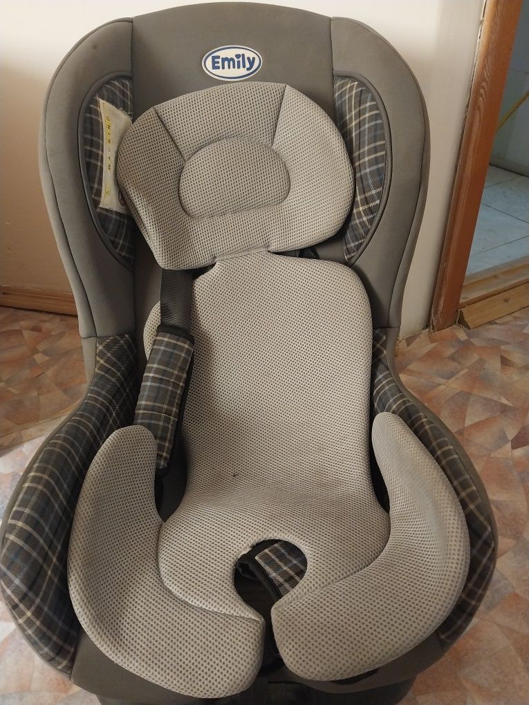 Продам Автокресло
