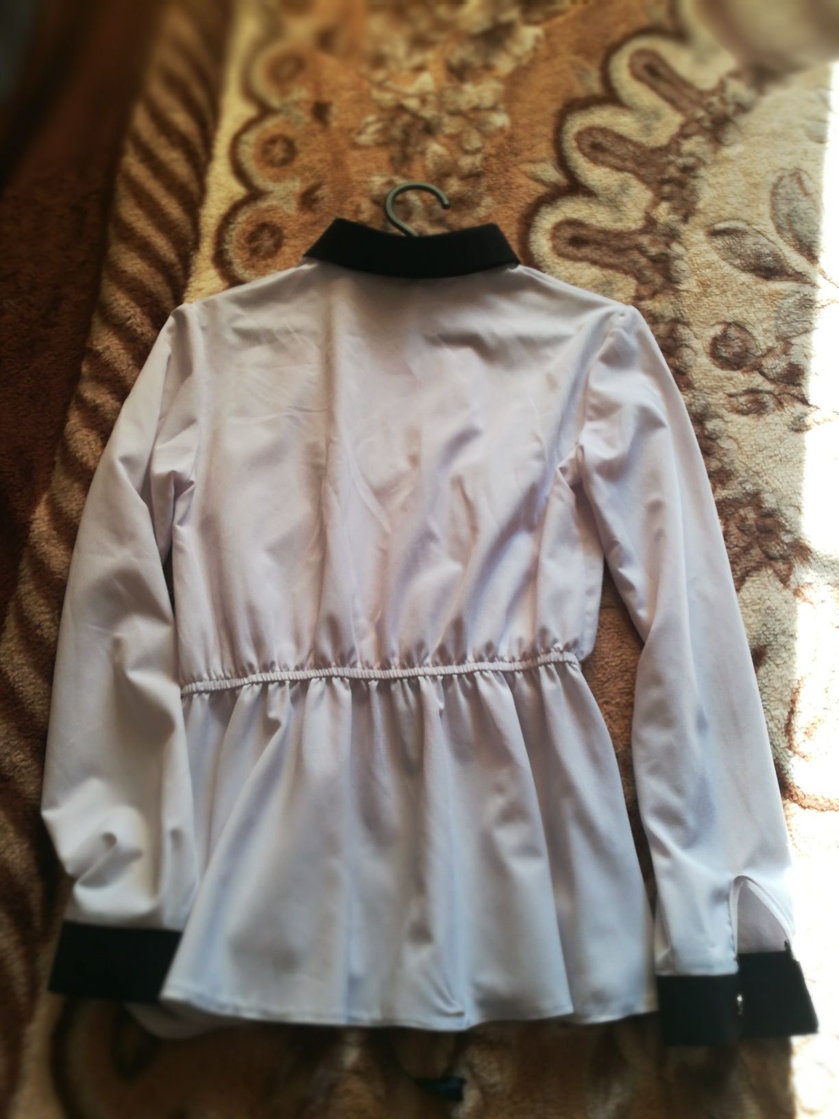 Блузка белая на кулиске