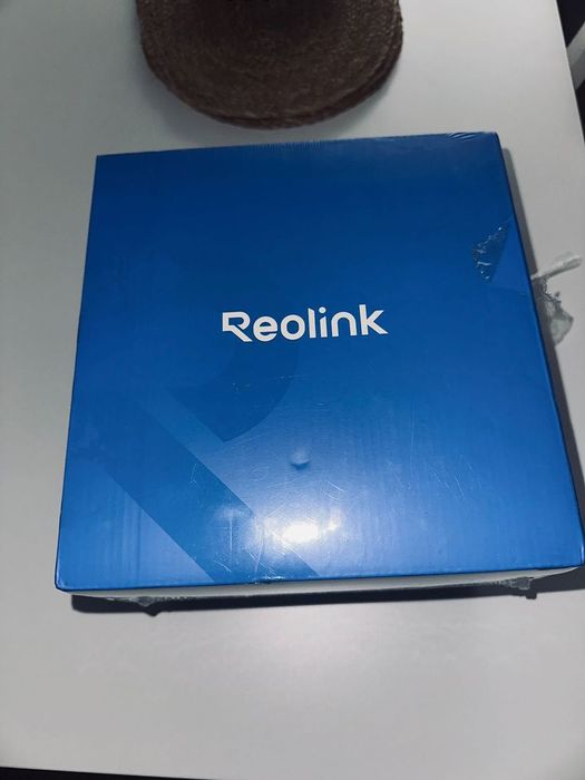 Camera de supraveghere reolink argus pt ultra,cu panou solar